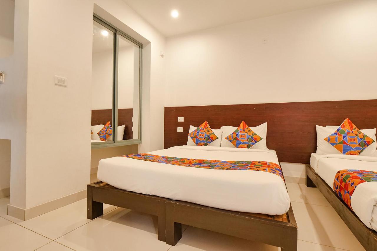 Fabexpress Krishna Suites Mysore Exteriör bild